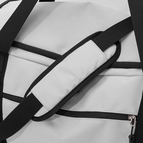 8I5A2162 Custom Logo Luxury Gym Bag
